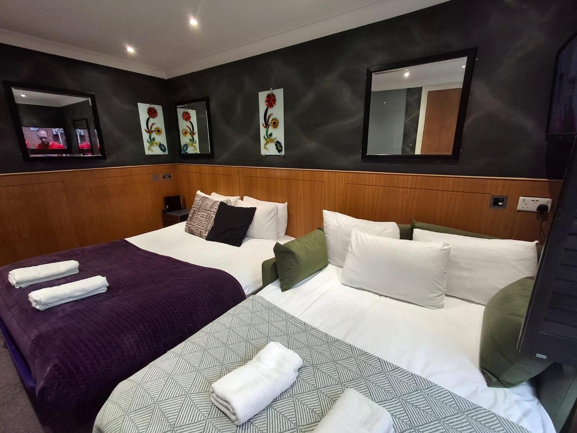 The Melville Hotel By Rokxy- Kings Cross London Room photo