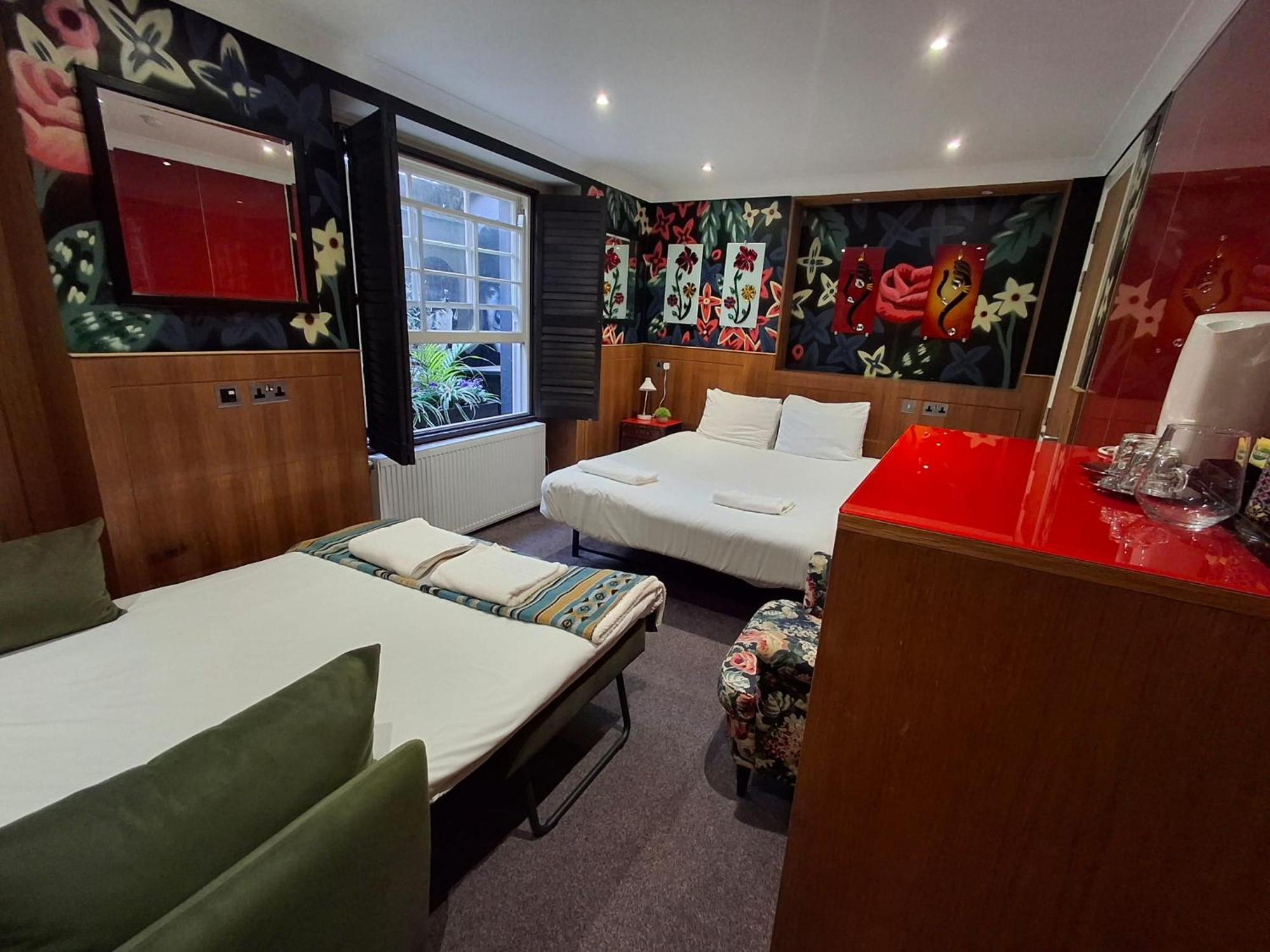 The Melville Hotel By Rokxy- Kings Cross London Room photo